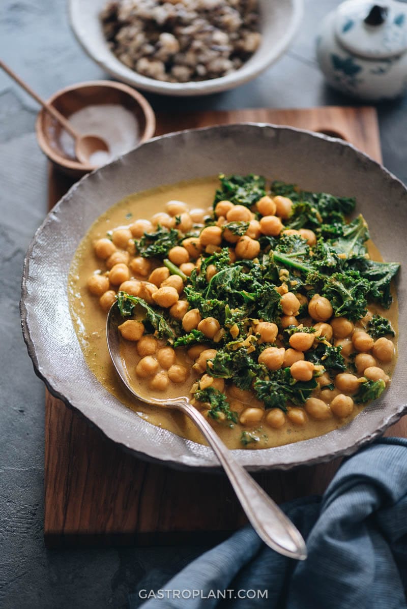 Chickpea and Kale Curry