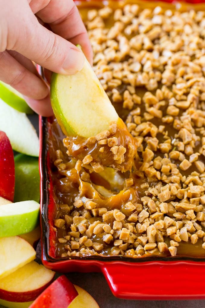 Apple Slices with Caramel Dip Recipe