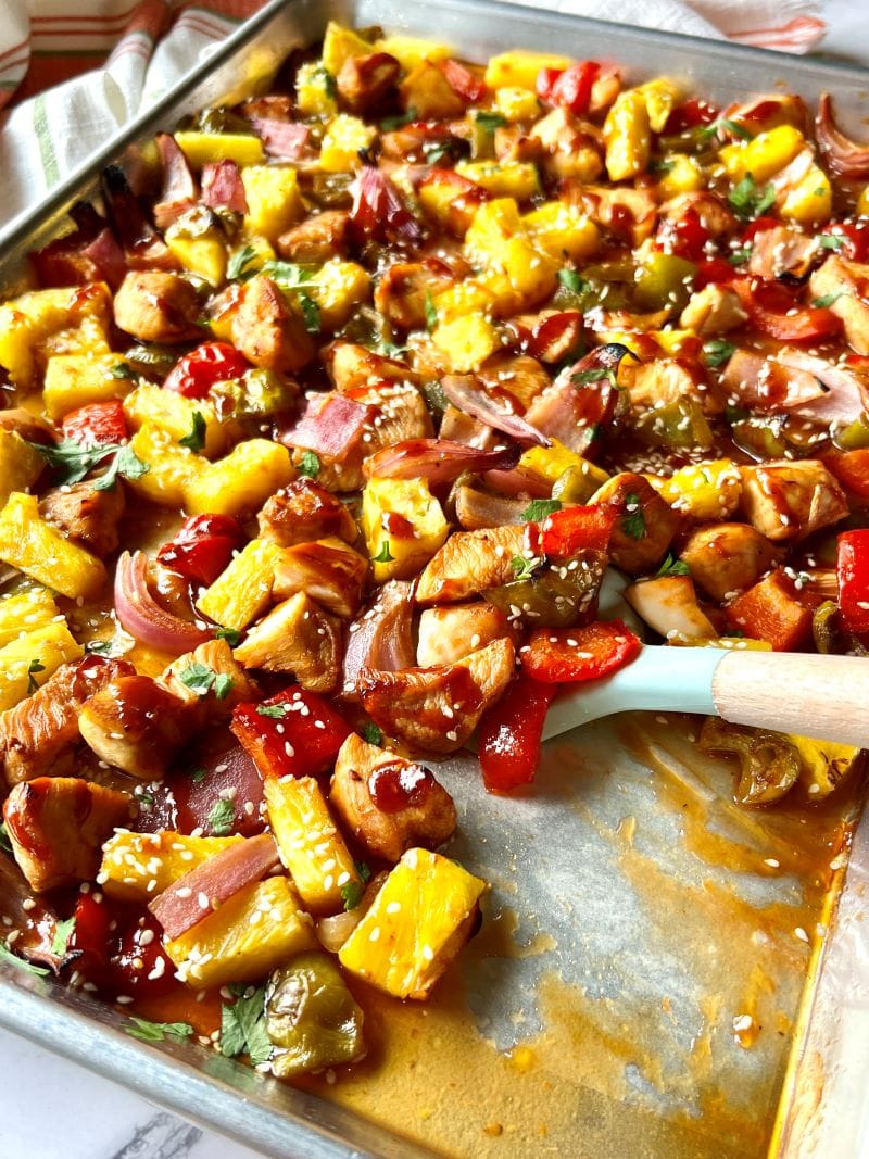One-Pan Hawaiian Chicken and Pineapple Recipe