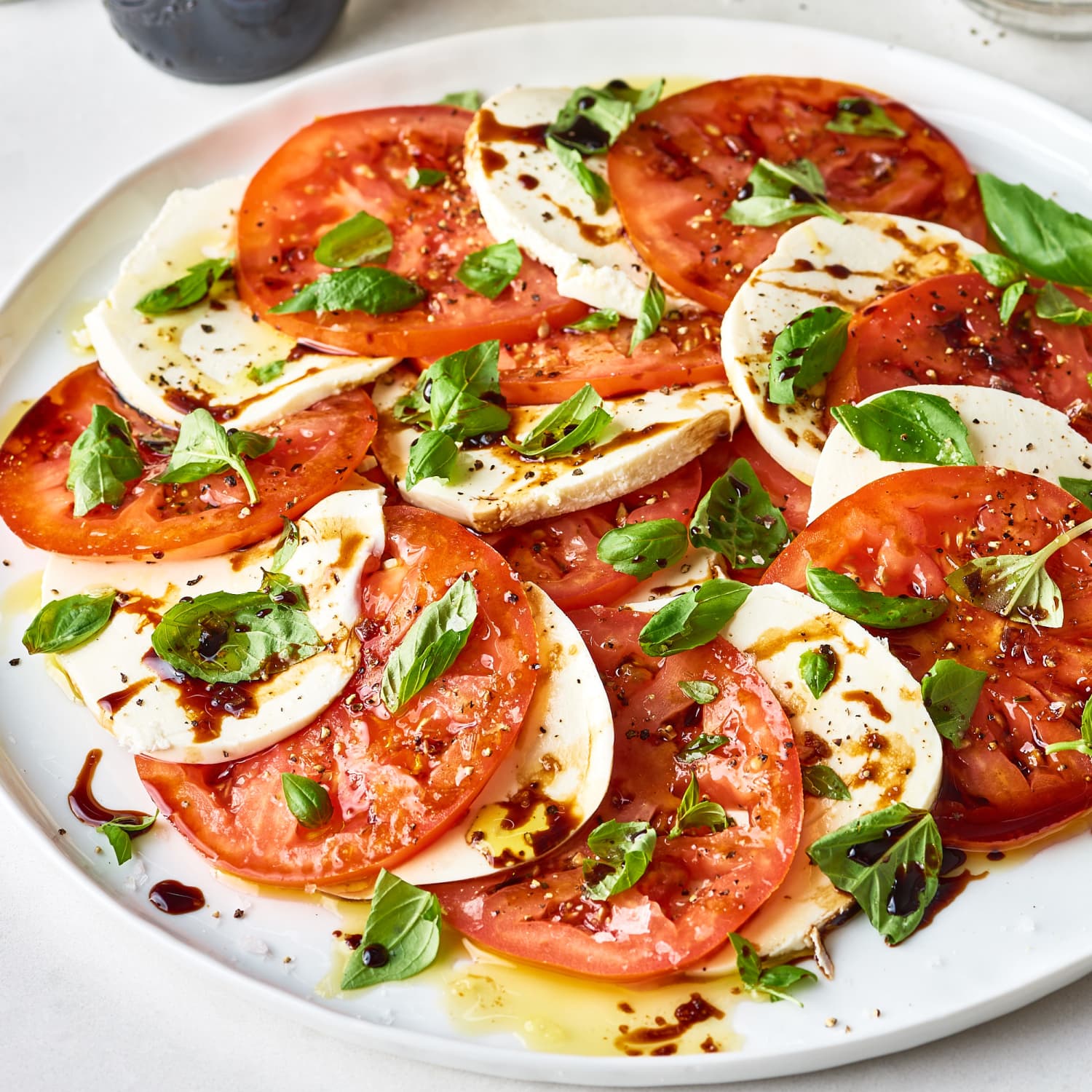 Easy Caprese Salad Recipe