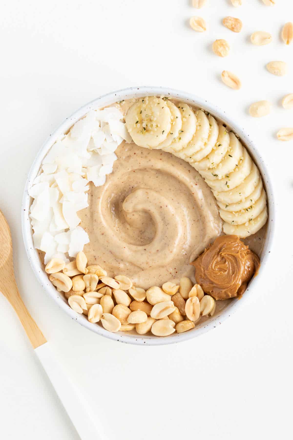 Peanut Butter Banana Smoothie Bowl