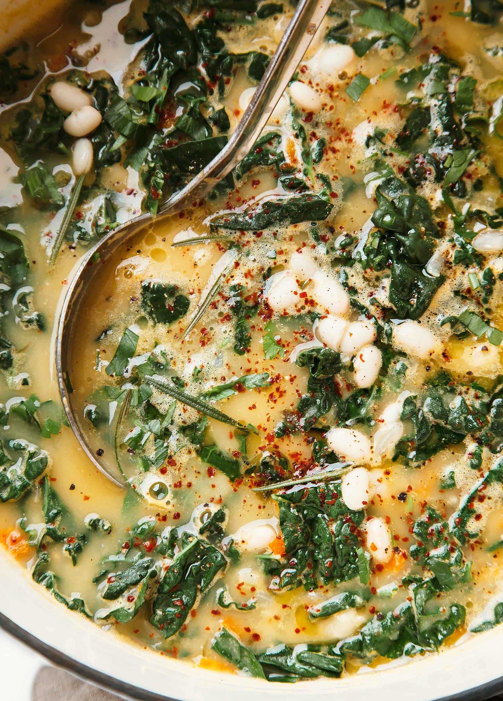 White Bean and Kale Soup Recipe