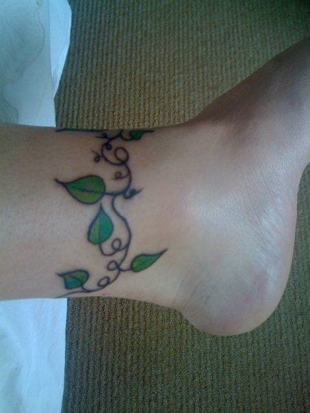 small ankle ivy tattoo