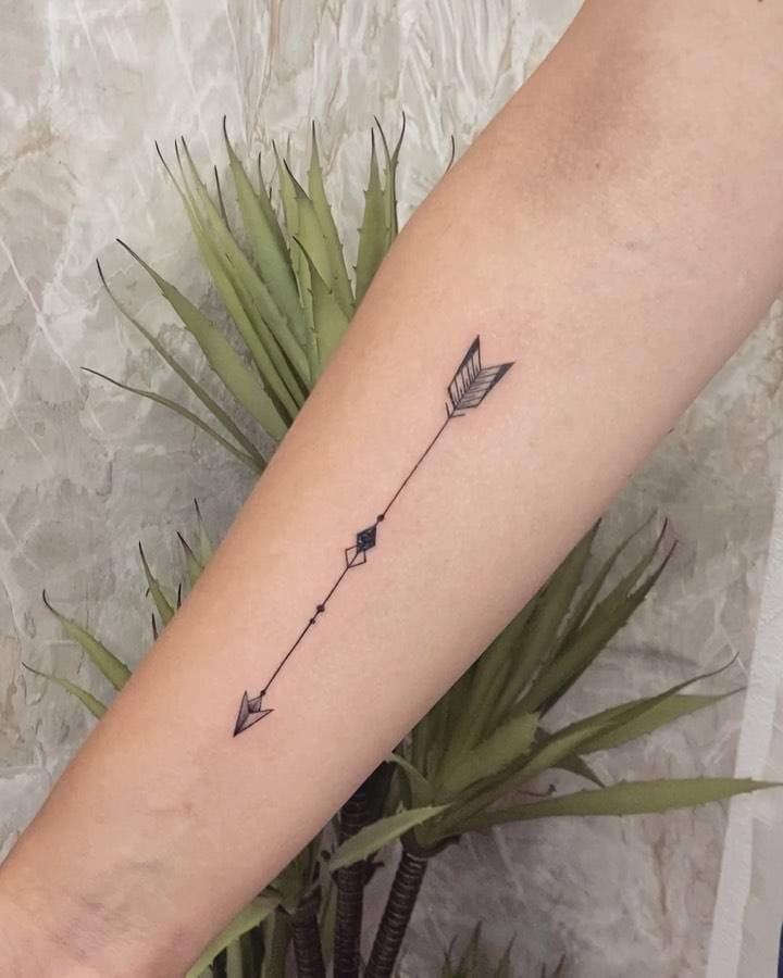 arrow fine line