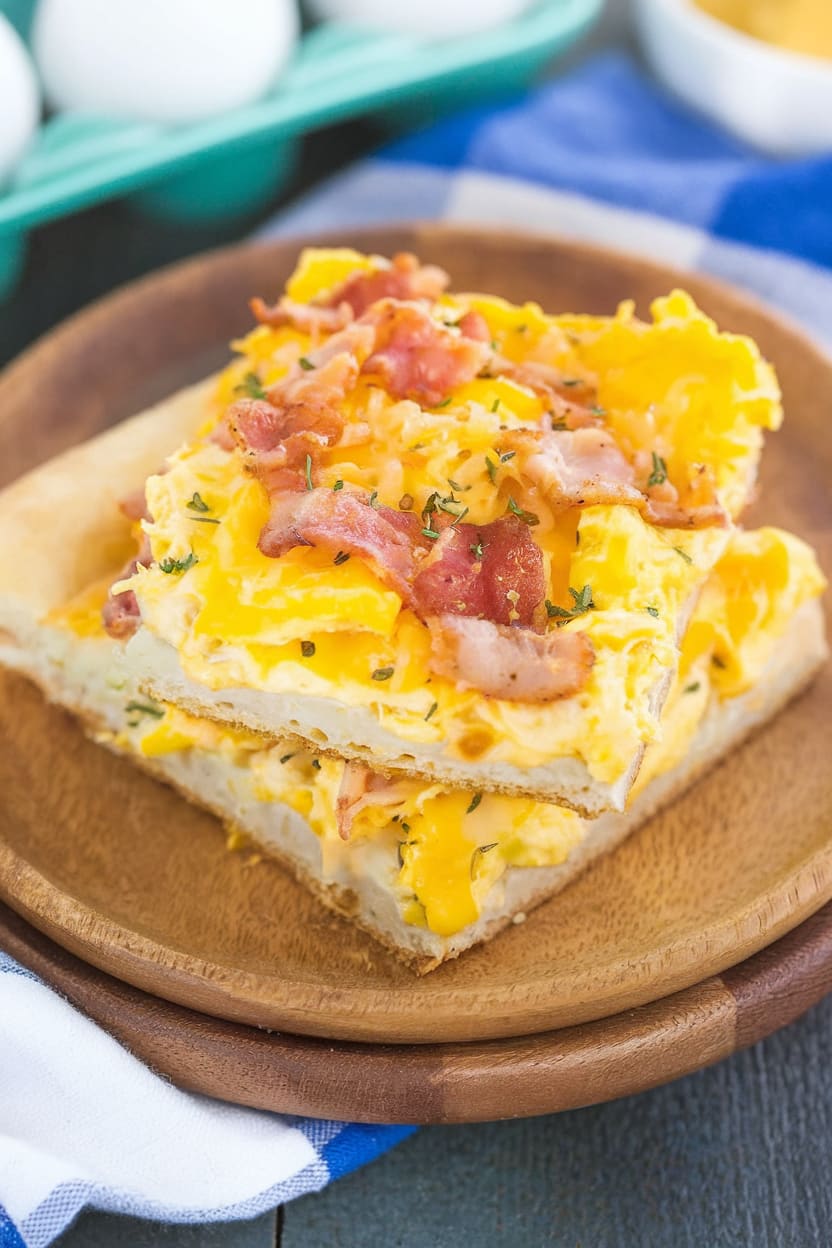 Breakfast Pizza with Bacon and Eggs