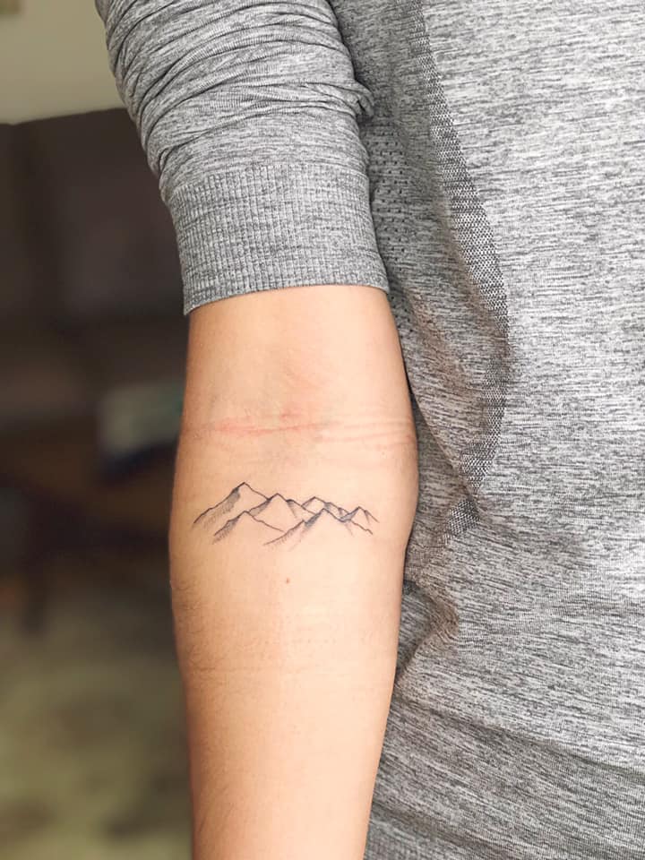 mountain fine line