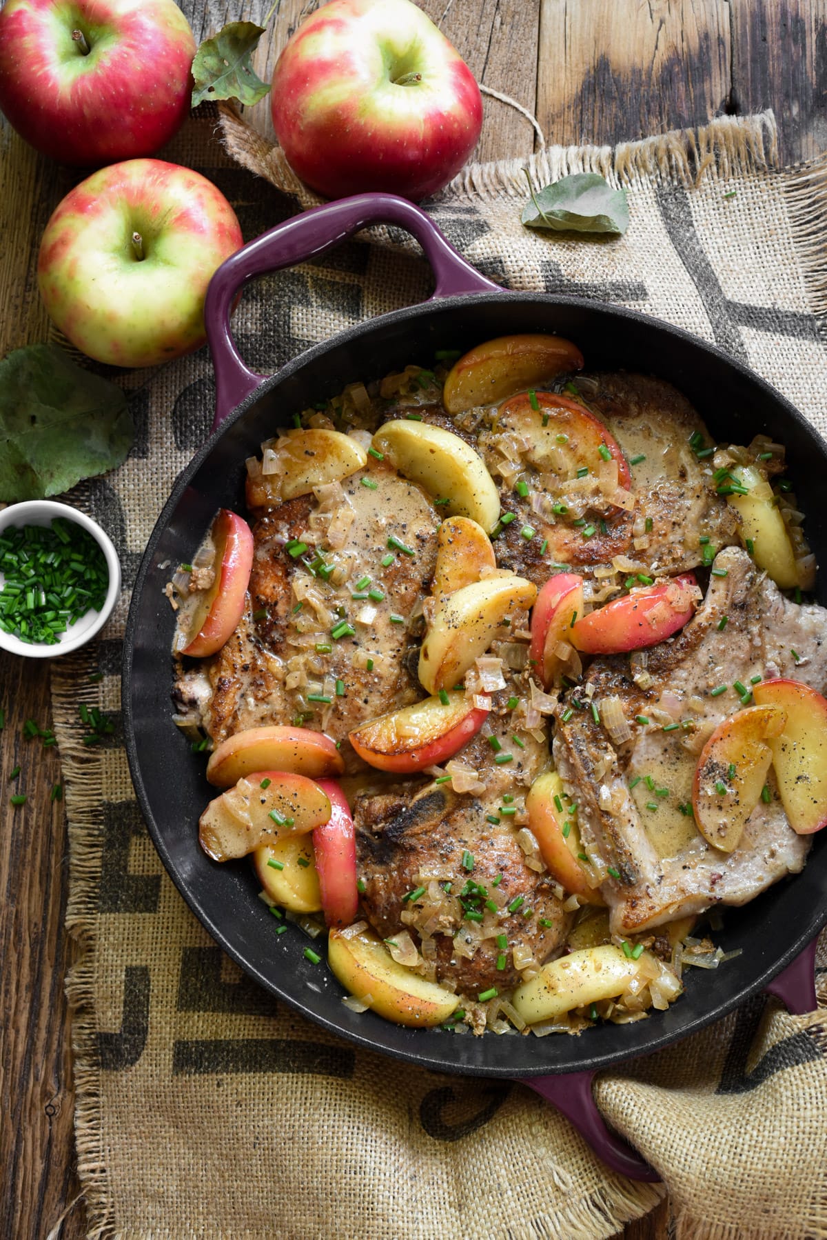 Pork Chops and Applesauce Recipe