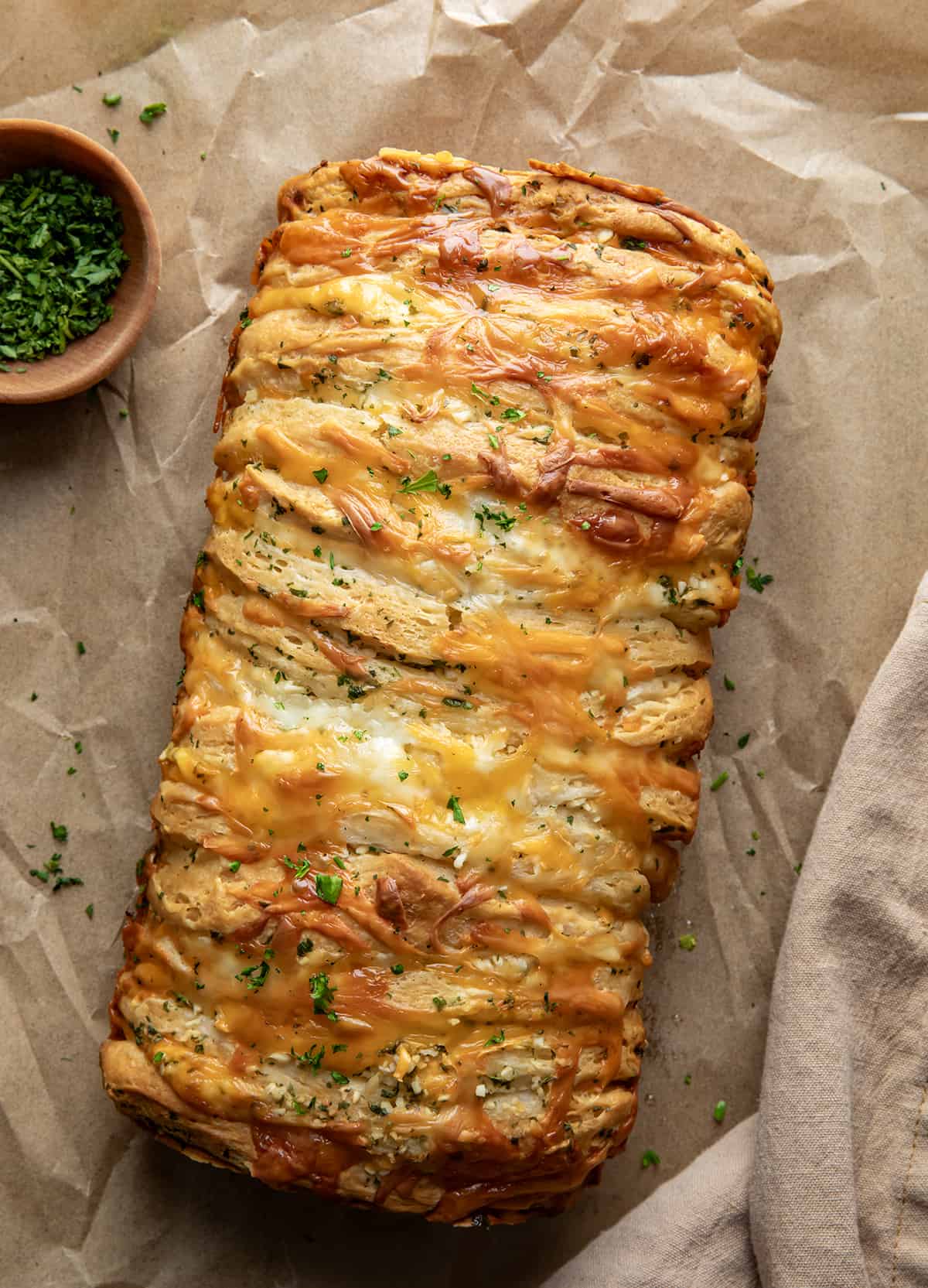 "Pull-Apart" Cheesy Garlic Bread