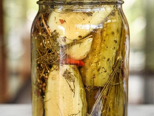 Grandma's Easy Homemade Dill Pickles
