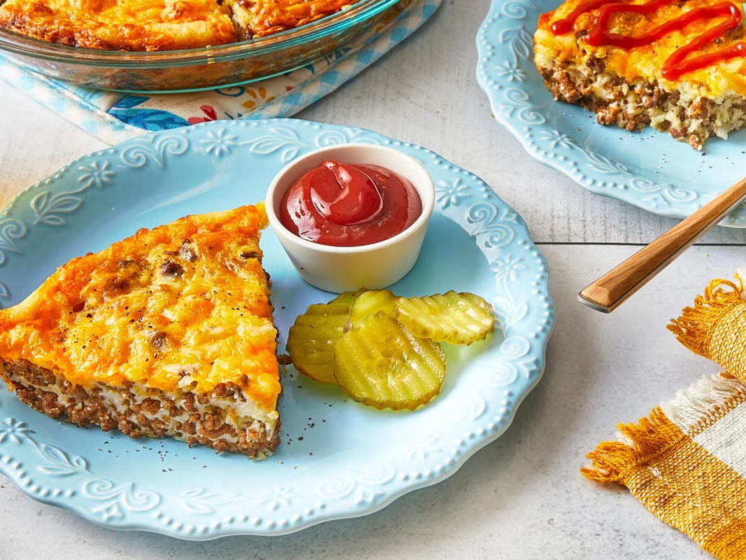Impossibly Easy Cheeseburger Pie