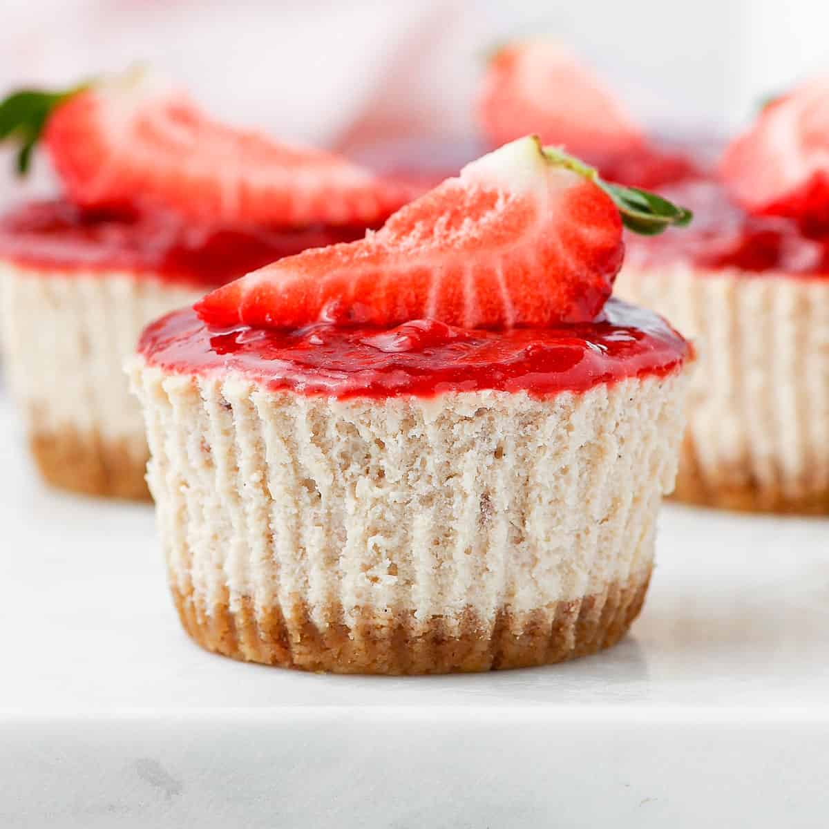 Mini Strawberry Cheesecakes