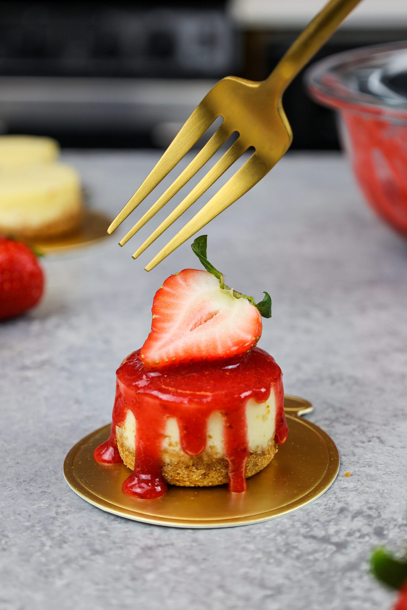 Mini Strawberry Cheesecakes