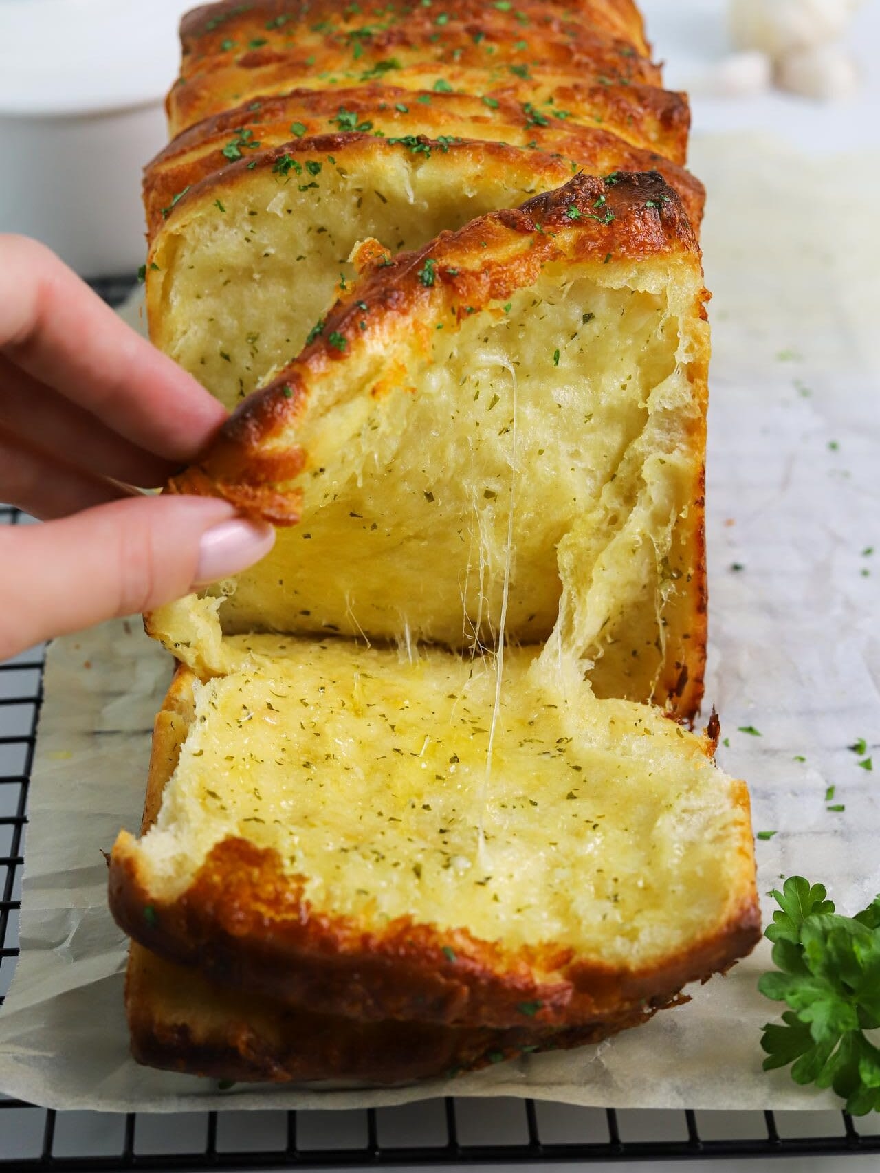 "Pull-Apart" Cheesy Garlic Bread