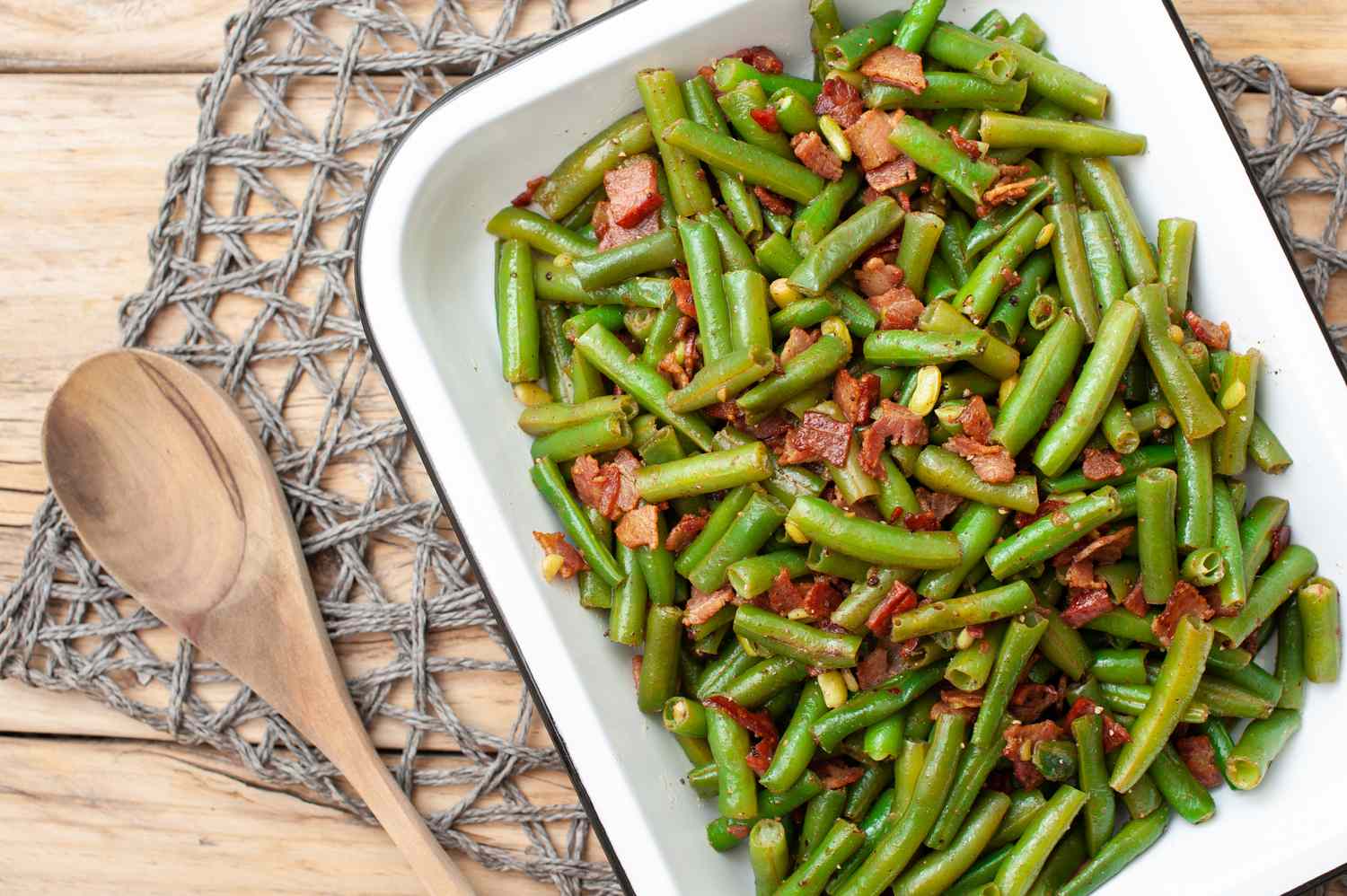 Quick & Easy Green Beans with Bacon