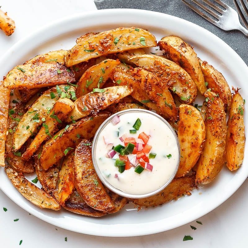 Crispy Baked Parmesan Potato Wedges