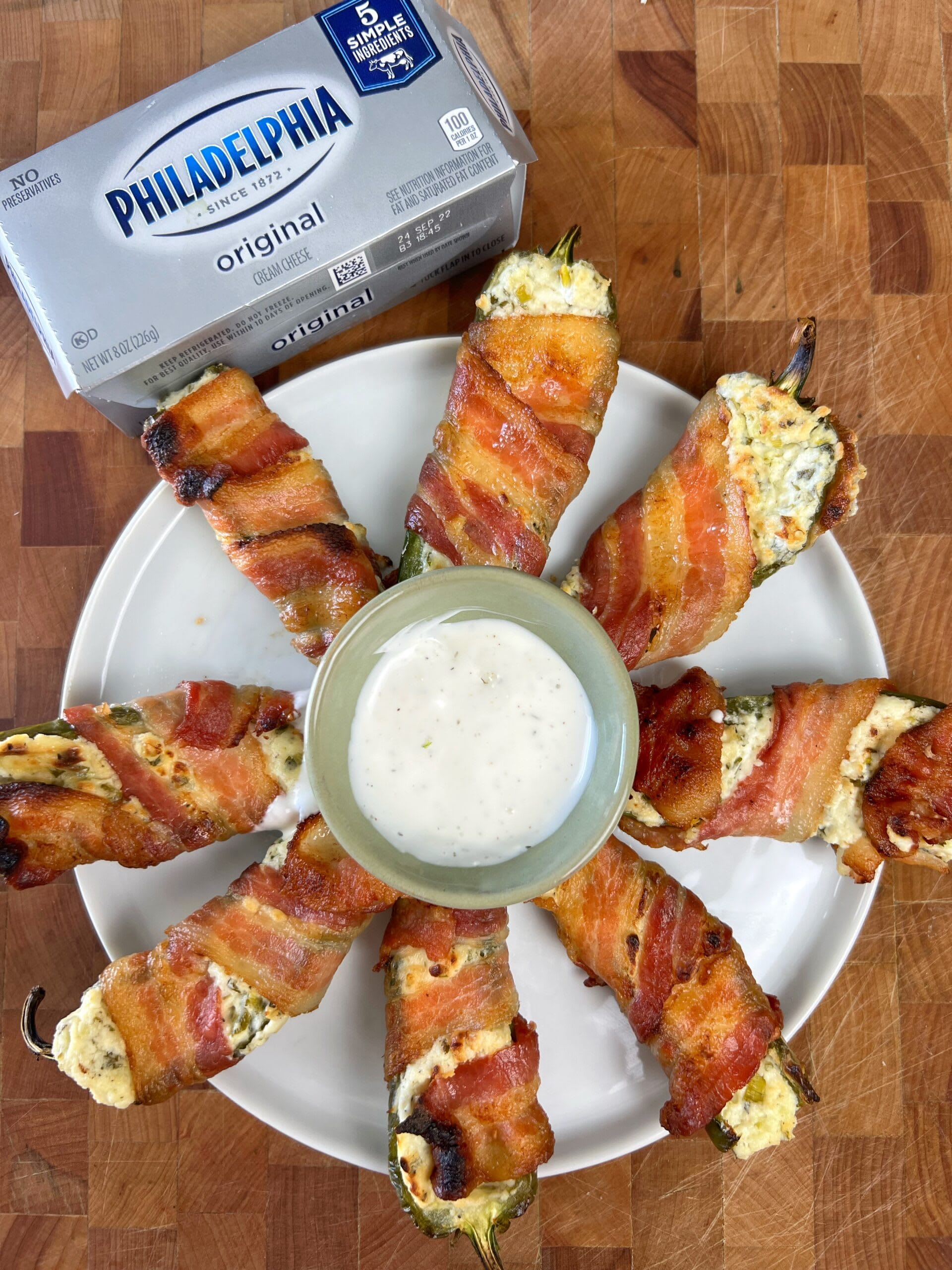 Bacon-Wrapped Jalapeño Poppers with Cream Cheese