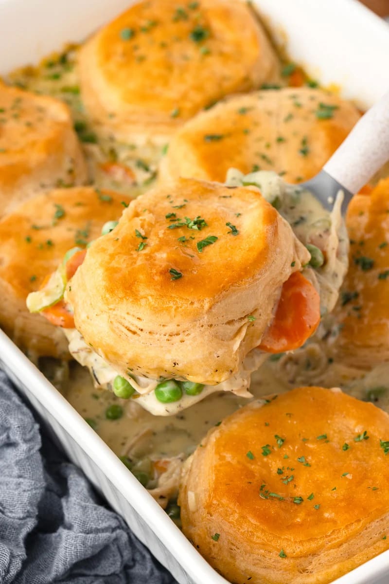 Easy Chicken and Biscuits Casserole