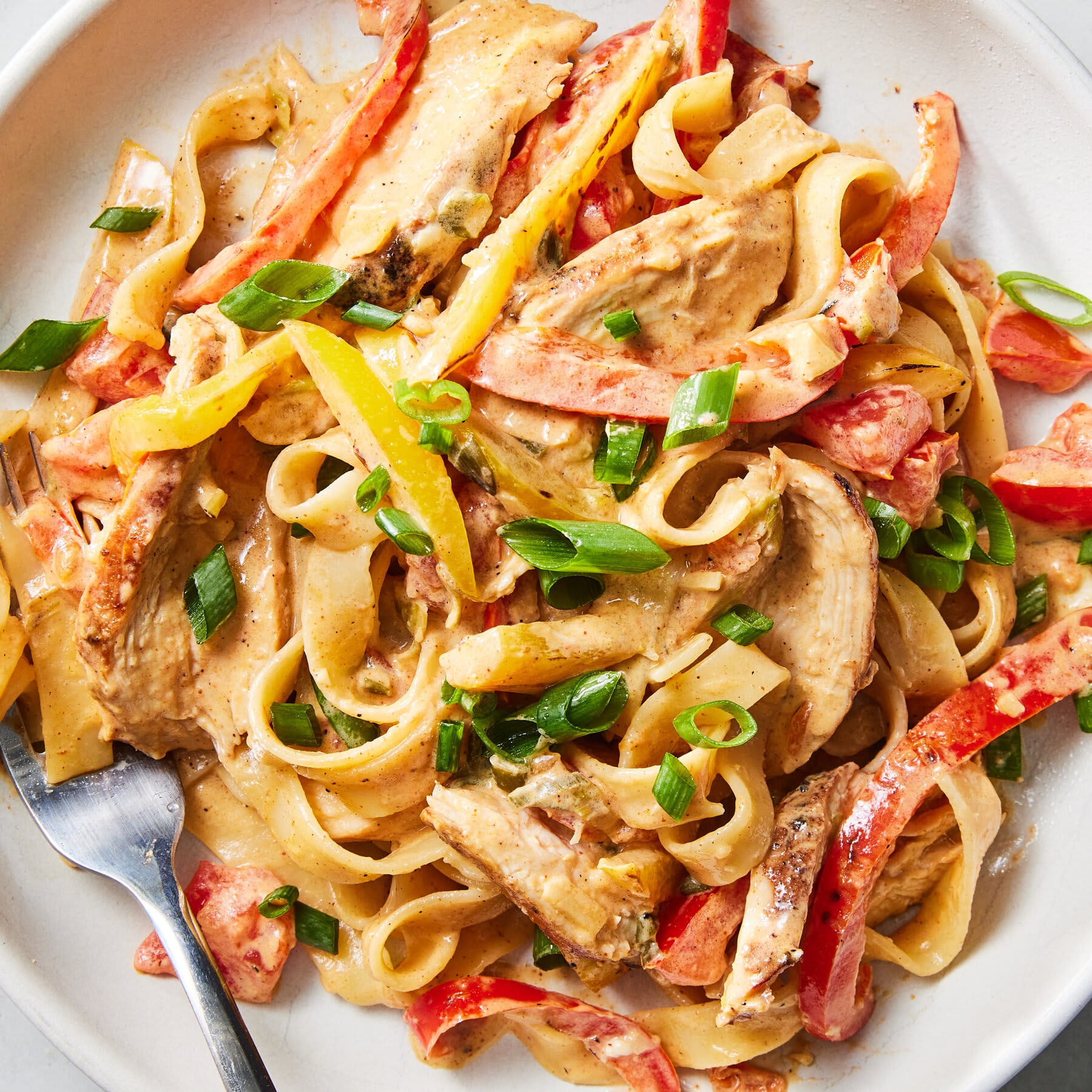 Easy Creamy Cajun Chicken Pasta