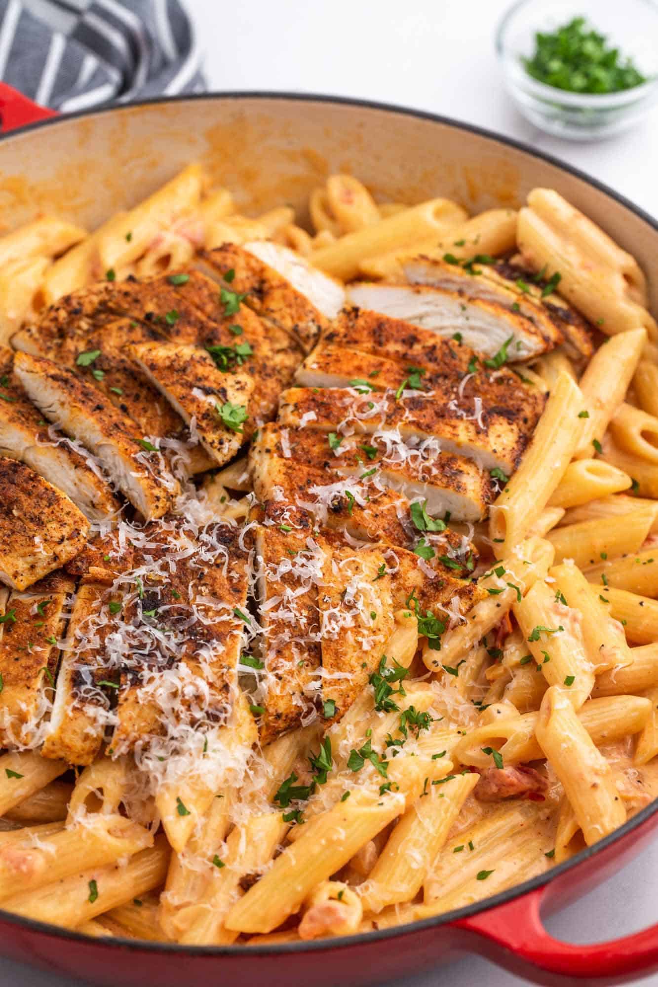 Easy Creamy Cajun Chicken Pasta