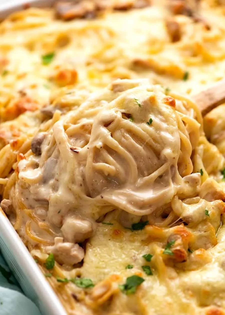 Cheesy Chicken Tetrazzini