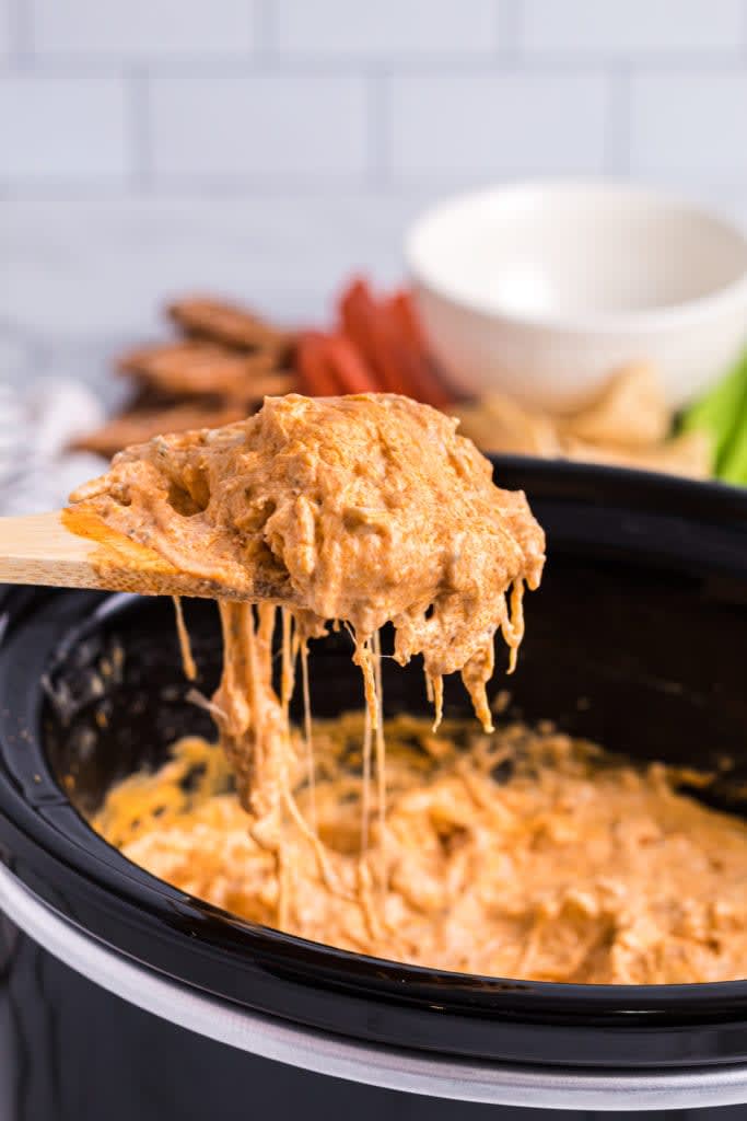 Crockpot Buffalo Chicken Dip