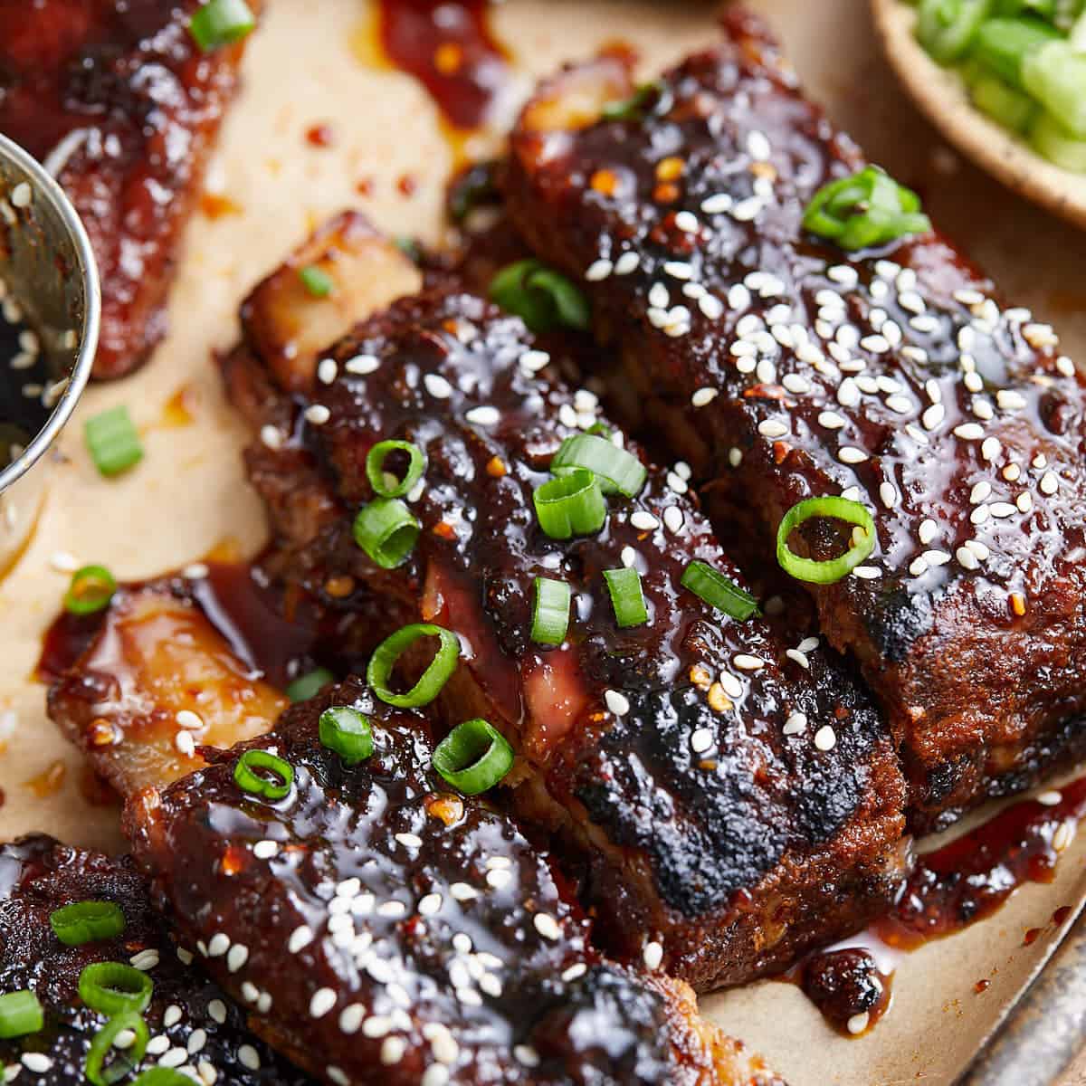 Sticky Garlic Ribs