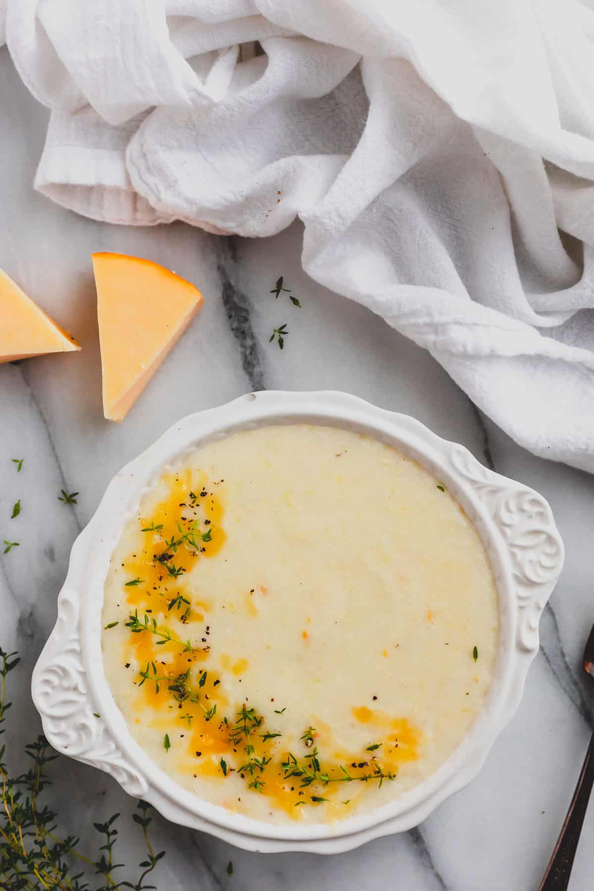 Smoked Gouda Cheese Grits