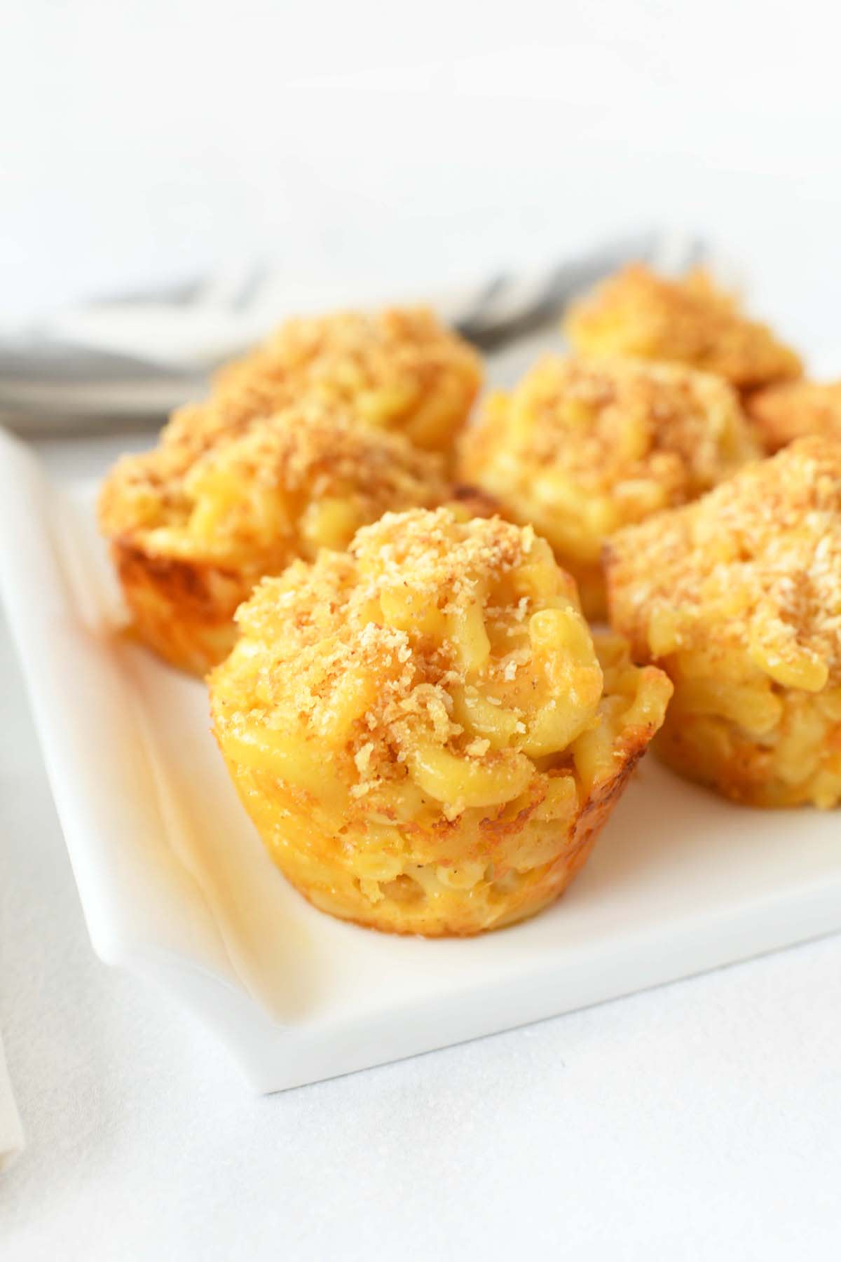 Mac & Cheese Muffins