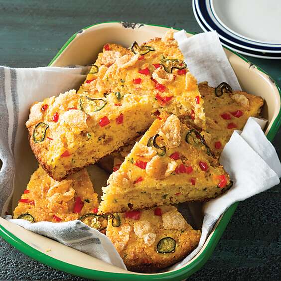 Louisiana Cracklin’ Cornbread