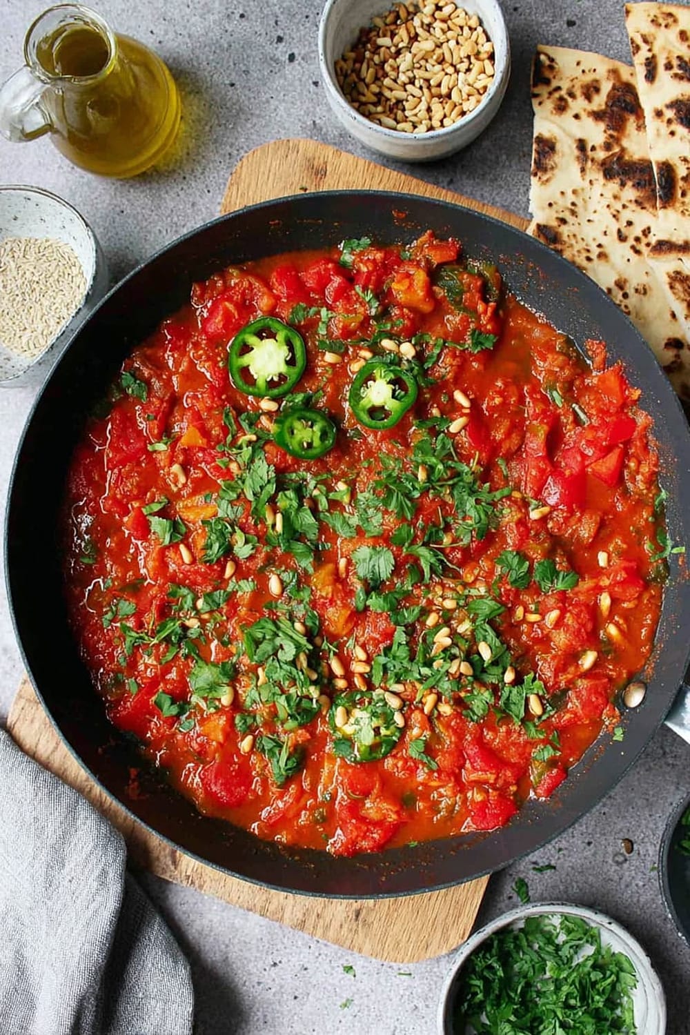 Galayet Bandora (Palestinian Pan Fried Tomatoes)