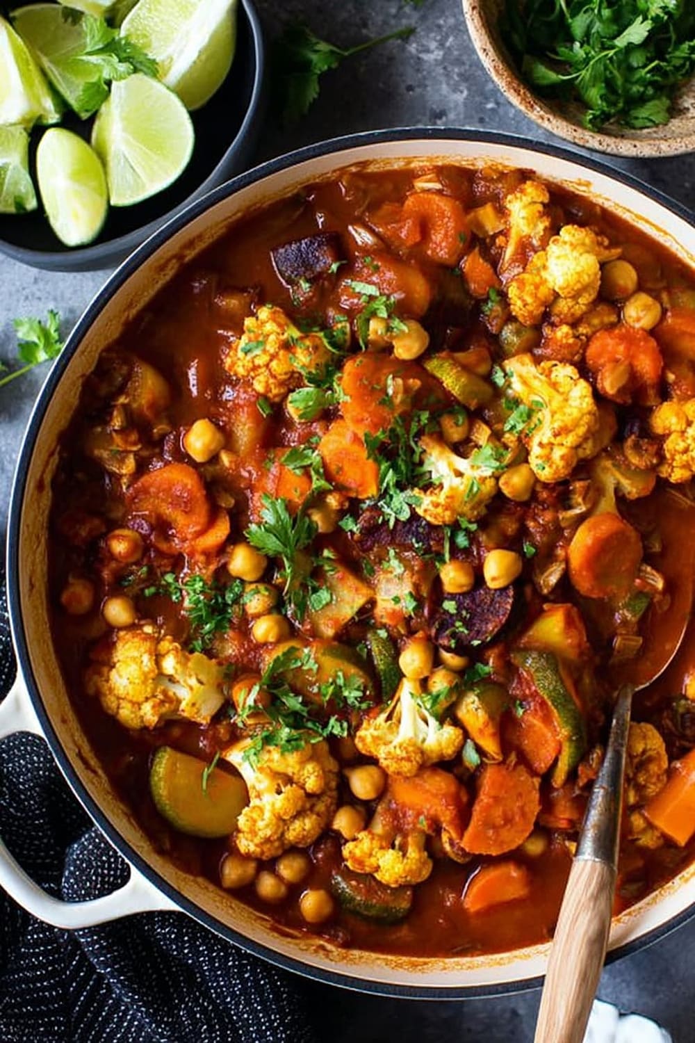 Easy, One Pot, Moroccan Vegetable Tagine