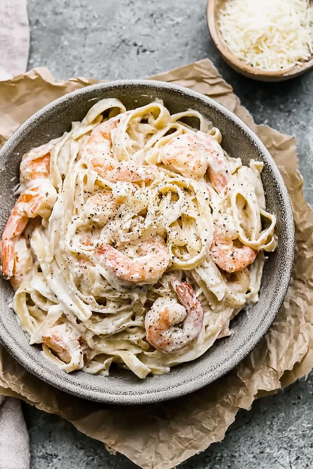 Shrimp Alfredo (5 Ingredients!)