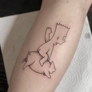 Delicate line work transforms a beloved cartoon character into minimalist body art, with Bart Simpson rendered in simple black strokes that capture his mischievous essence without unnecessary detail. The single-line aesthetic creates an almost sketch-like quality on the forearm, proving that sometimes the most impactful tattoos are the ones that say the most with the least ✨