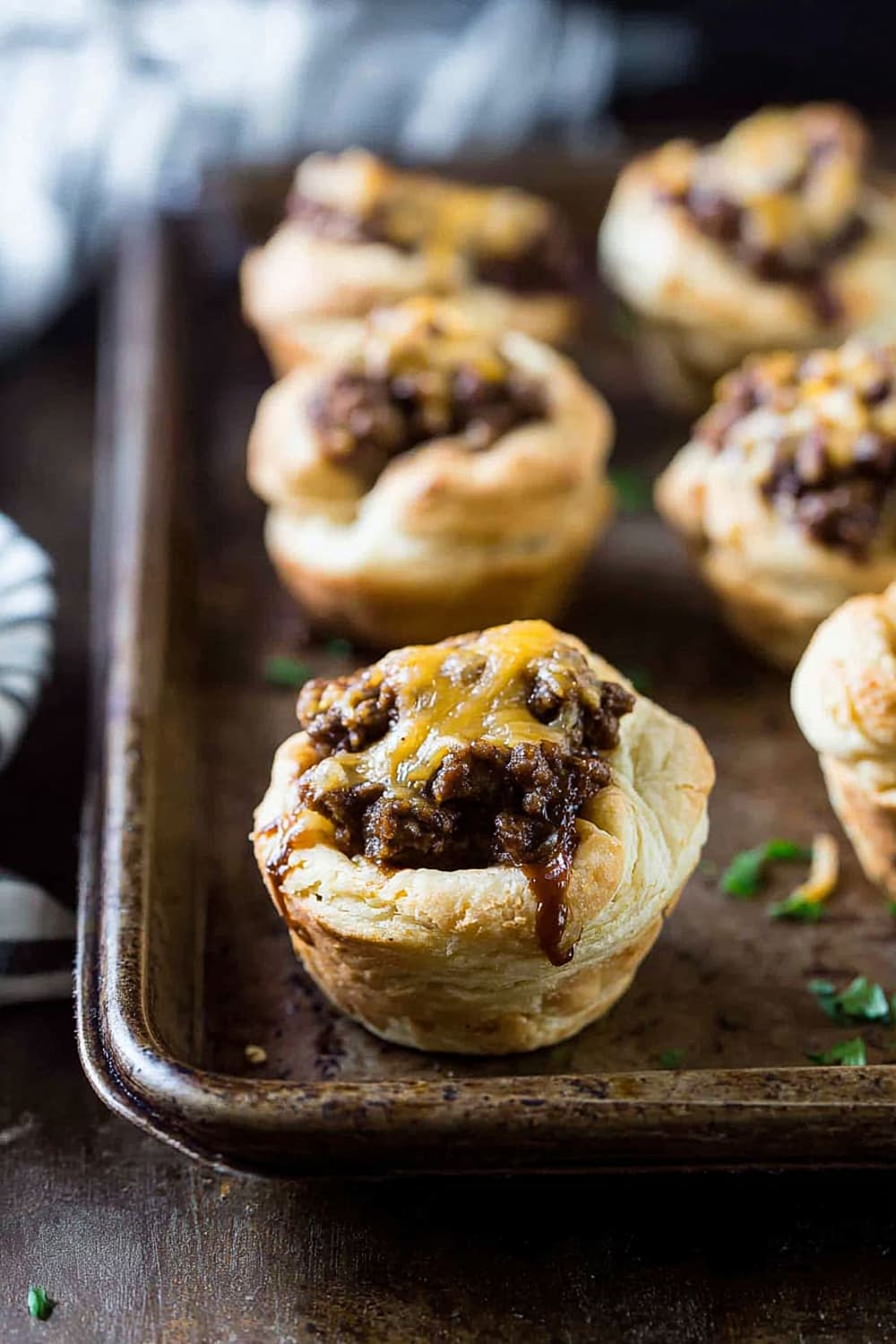 Easy BBQ Beef Biscuit Cups