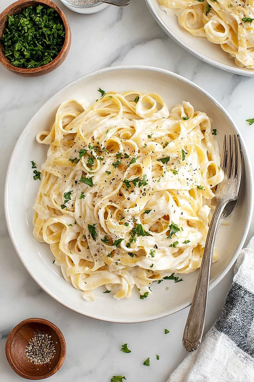 Fettuccine Alfredo
