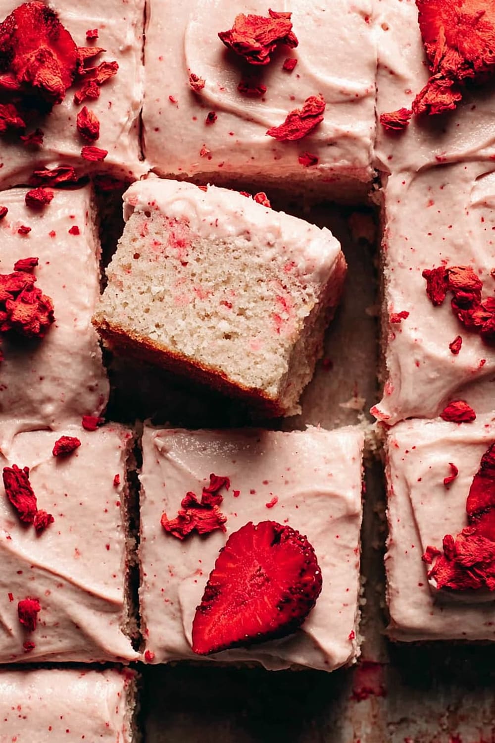 Fresh Strawberry Sheet Cake