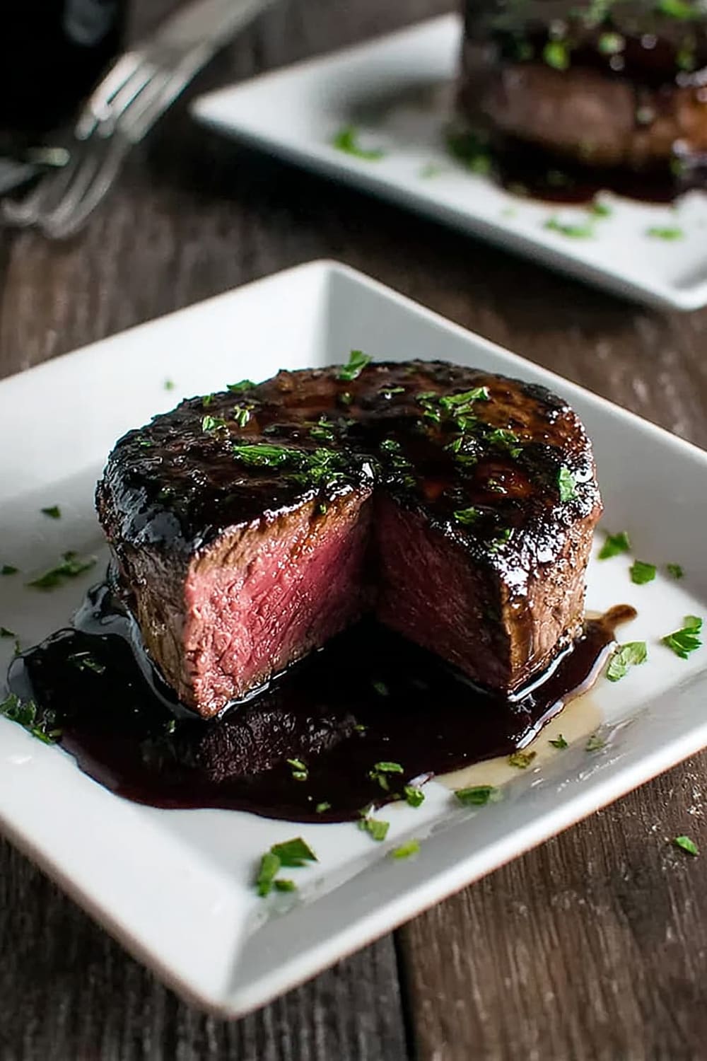Filet Mignon with Red Wine Sauce