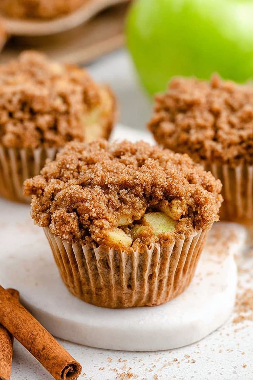 Healthy Cinnamon Apple Muffins
