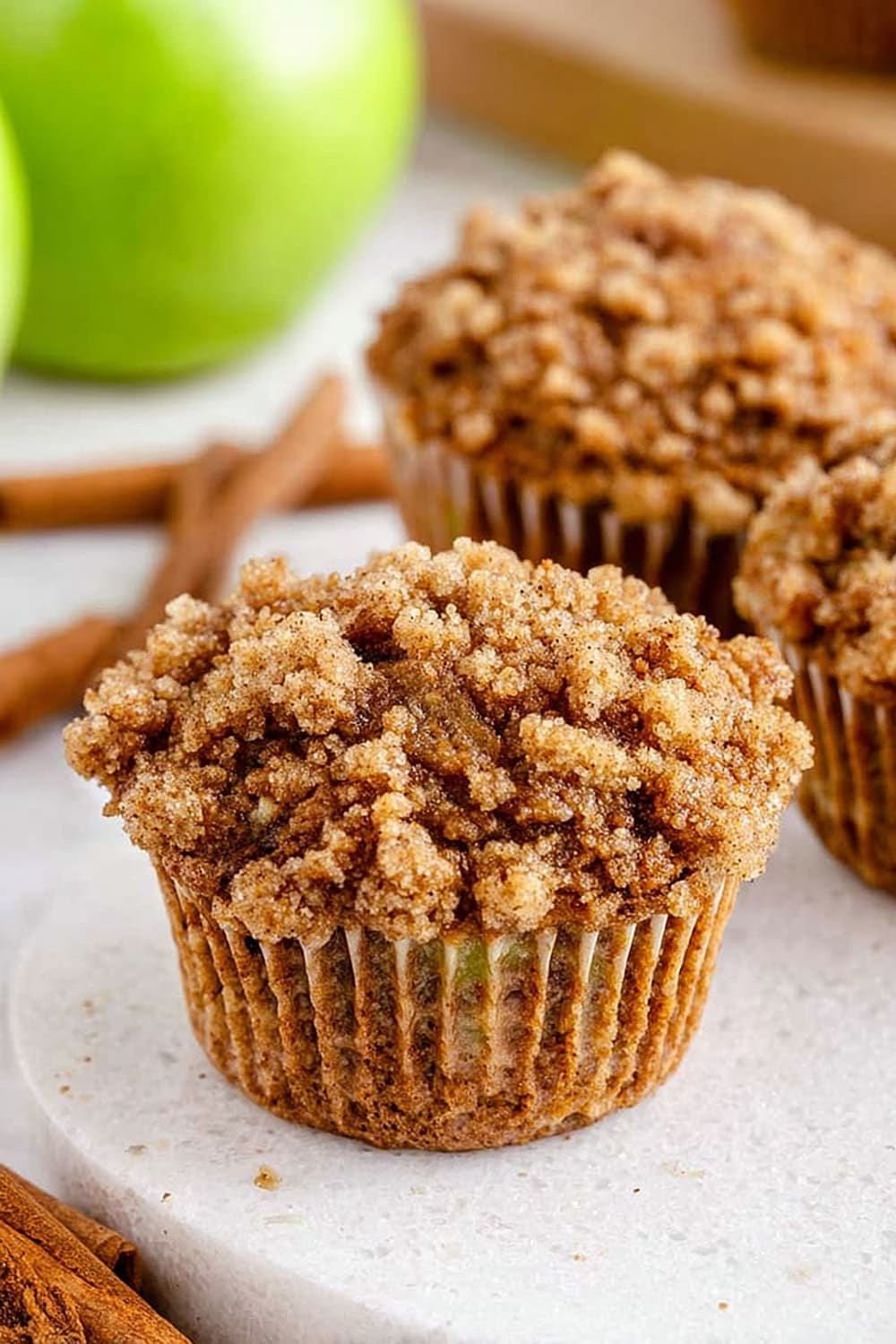Healthy Cinnamon Apple Muffins