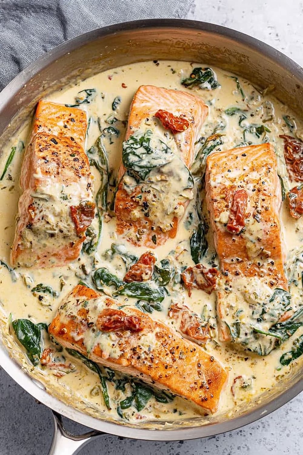 Insanely Good Creamy Tuscan Garlic Salmon