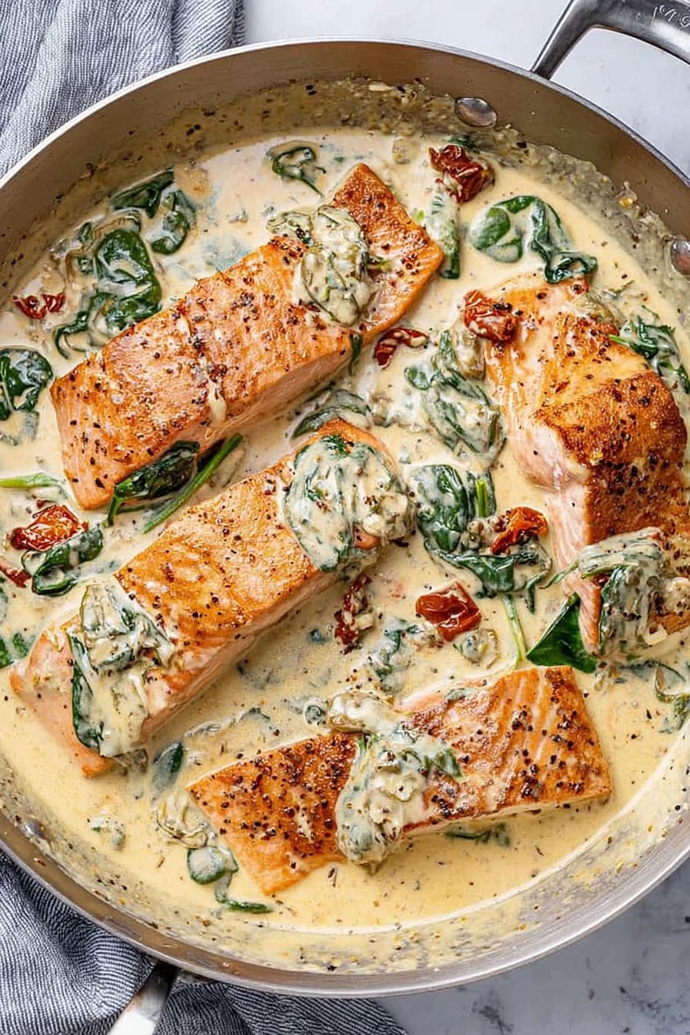 Insanely Good Creamy Tuscan Garlic Salmon