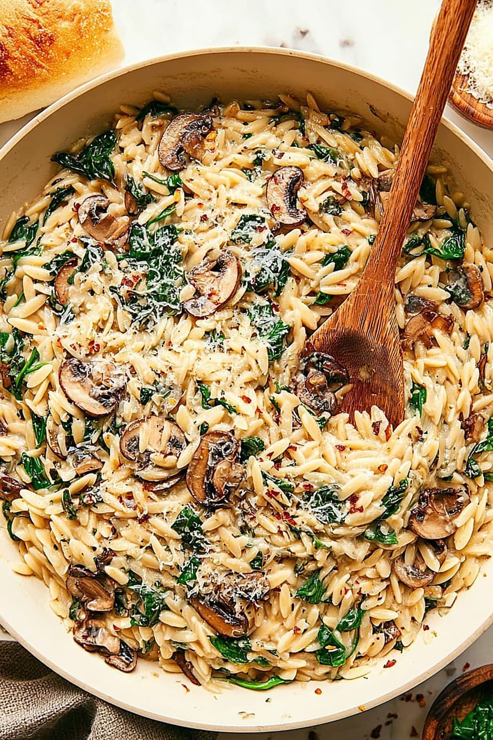 Creamy Garlic Mushroom Orzo