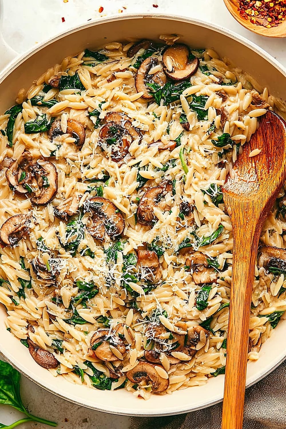 Creamy Garlic Mushroom Orzo