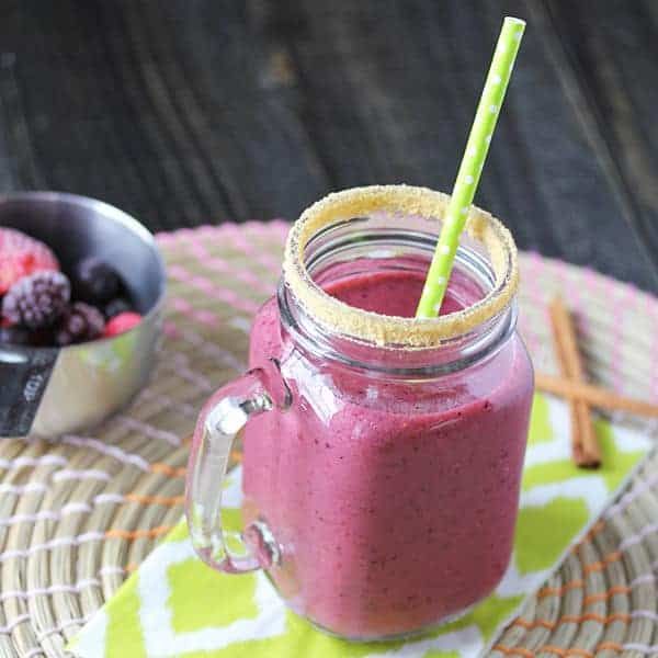 What to Eat with A Smoothie for Breakfast, Lunch and Dinner