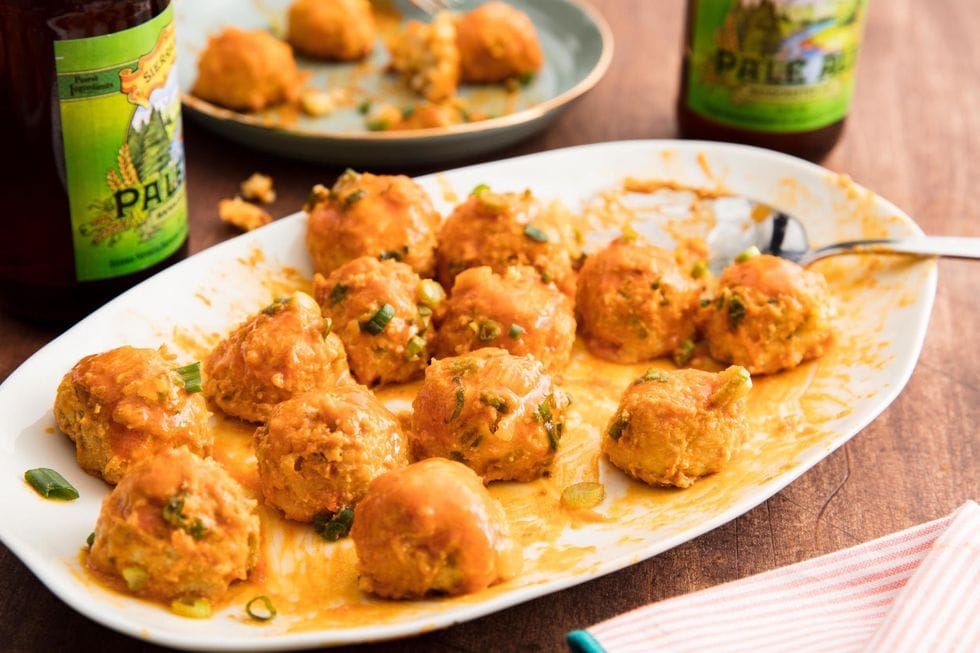 What to Serve with Buffalo Chicken Meatballs (9 Easy Sides)