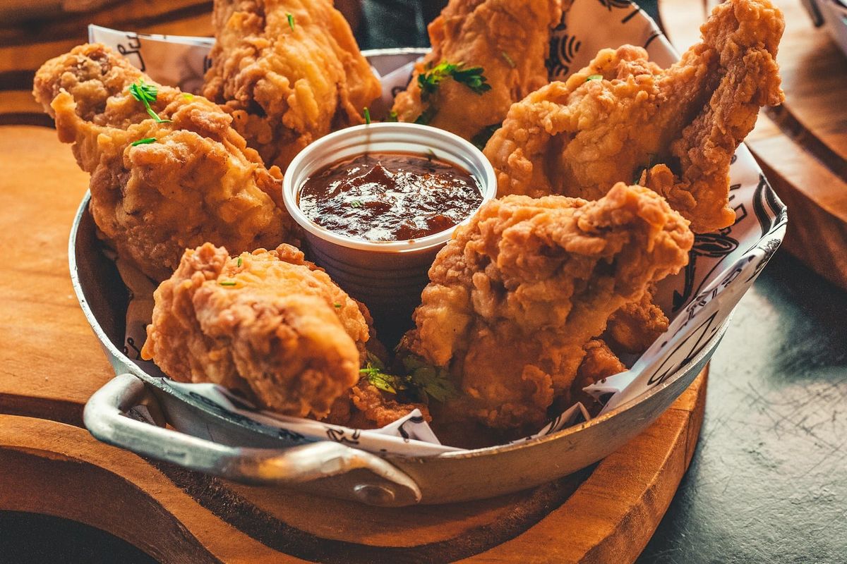The 1-Ingredient Fix For Soggy Fried Chicken (It’s Already In Your Fridge)