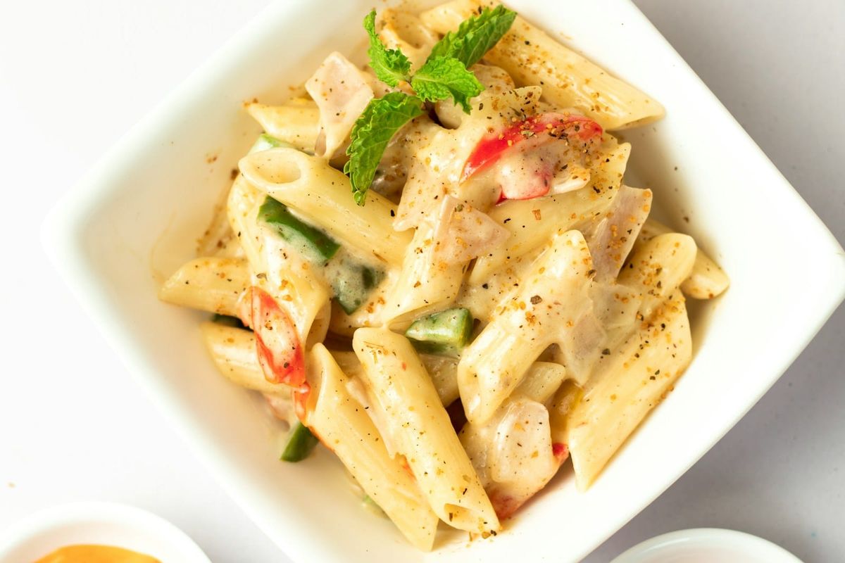 Why Professional Chefs Never Buy This Common Pasta Brand