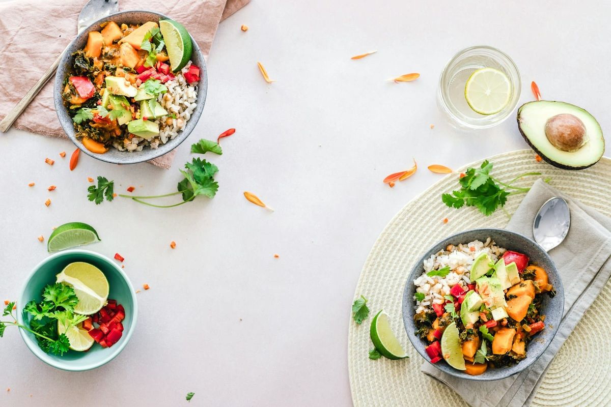 30 Air Fryer Recipes That Are Way Healthier Than Takeout (And Faster!)