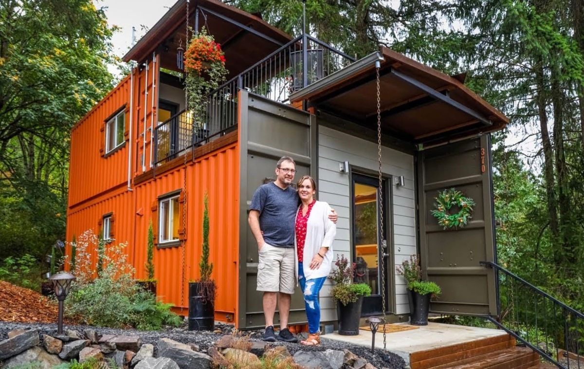 This Couple Built Their Dream Home From Shipping Containers For $80,000