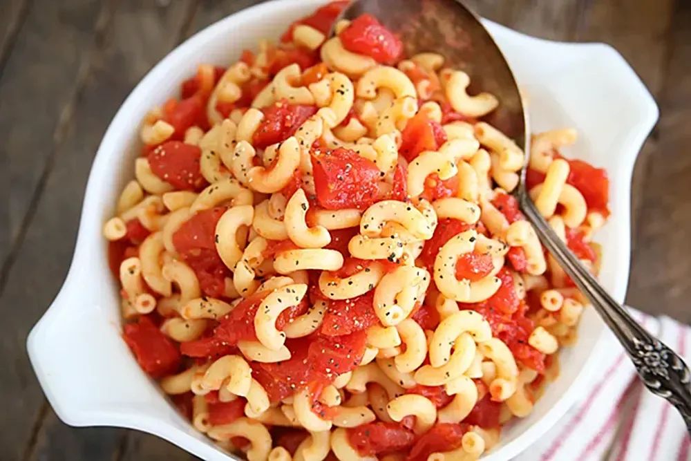 Old-School Macaroni and Tomatoes